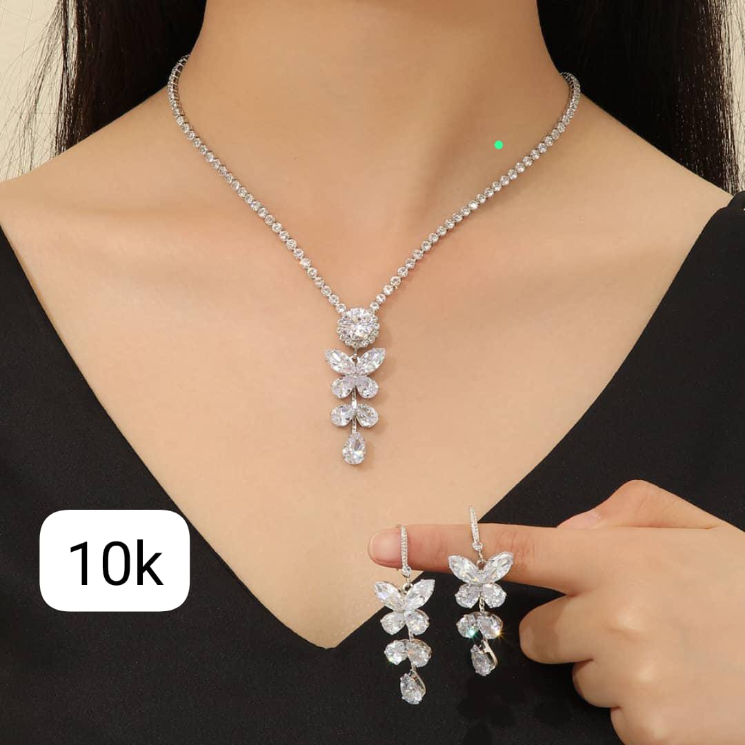 Beautiful sparkling jewellery set-41